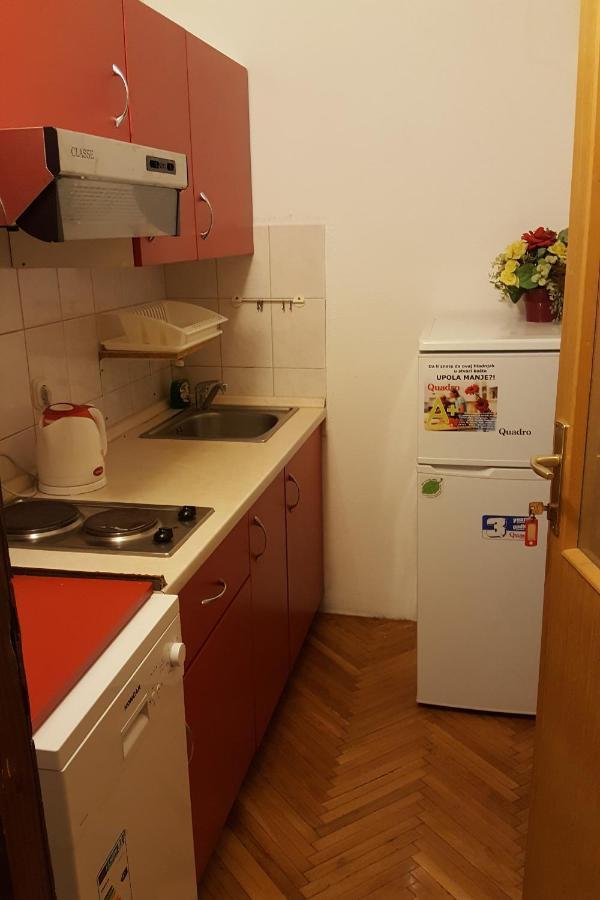 Apartments By The Sea Tucepi, Makarska - 2699 Екстер'єр фото