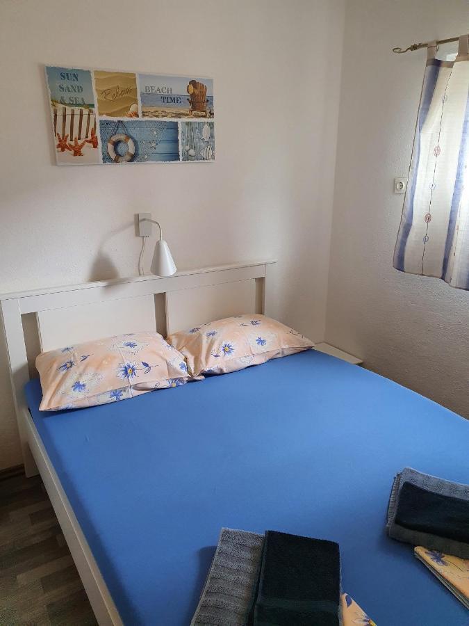 Apartments By The Sea Tucepi, Makarska - 2699 Екстер'єр фото